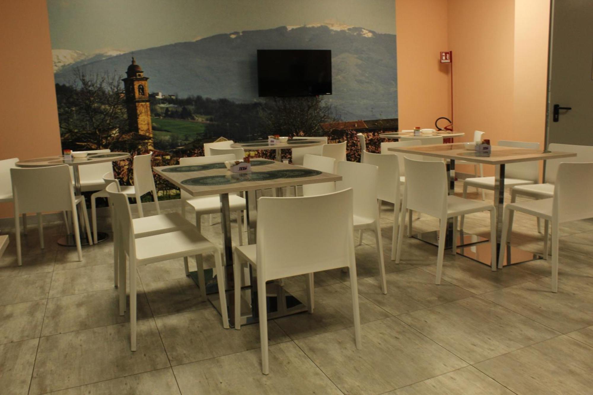 Volpedo Hostel Екстер'єр фото